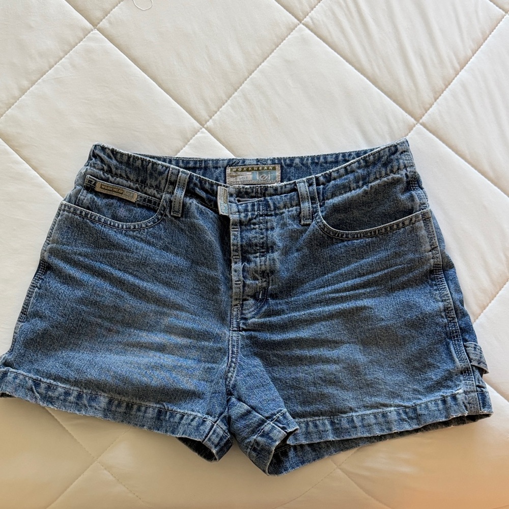 Vintage LEI Blue Jean Shorts for Women